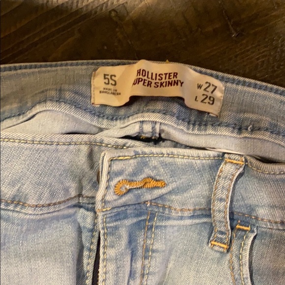 Light Blue Skinny Jeans from Hollister - Picture 4 of 4